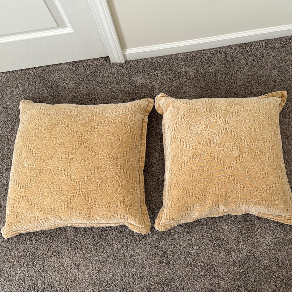 Set of 2 Decorative Pillows-Fall